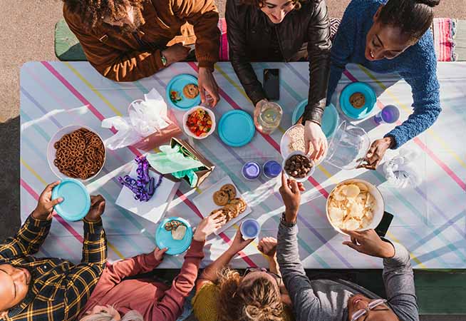 How to Send Money with Zelle® Safely | First American Bank